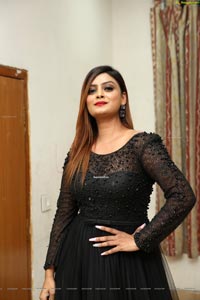 Twinkle Kapoor at Swathi Art Creations 25th Anniversary