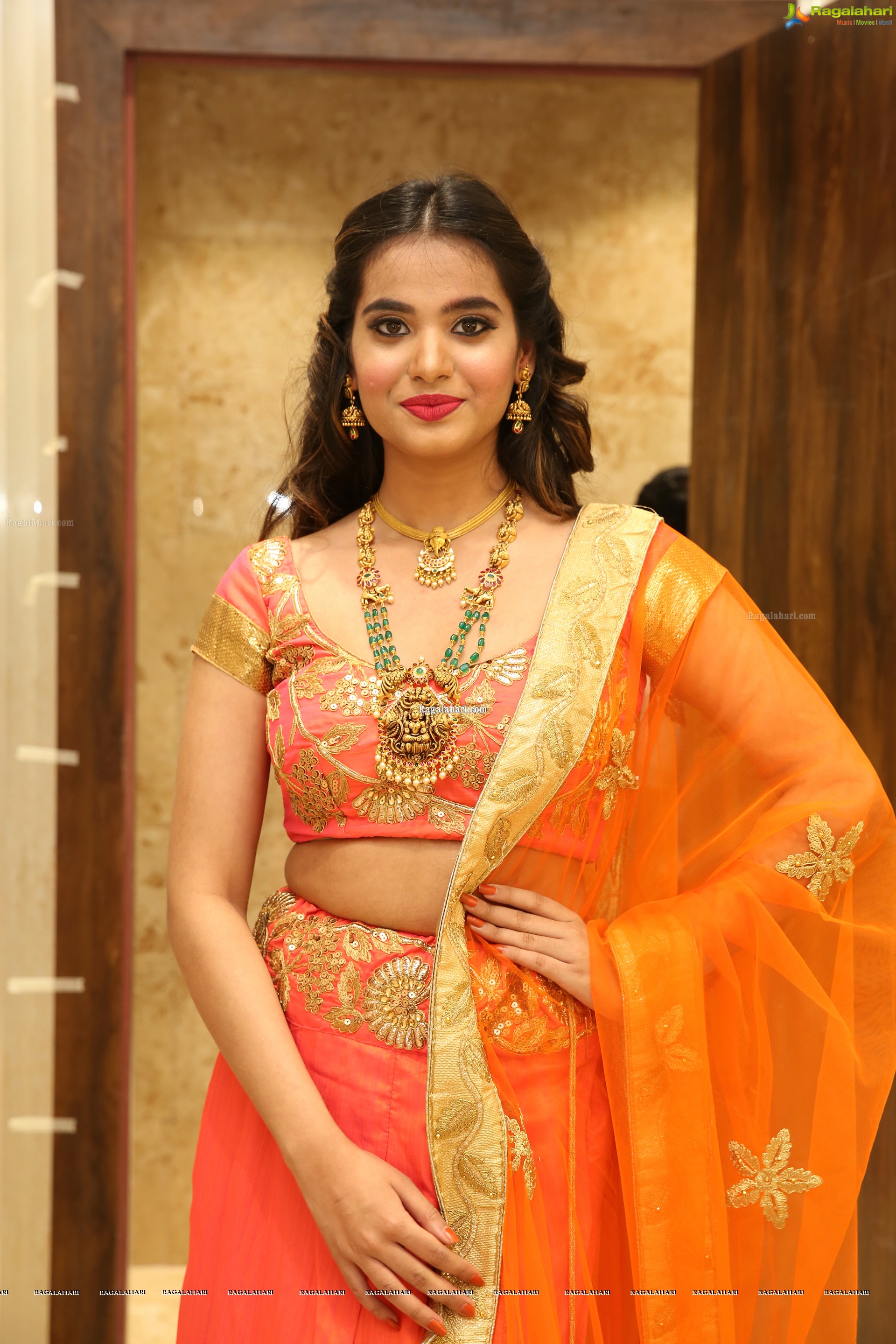 Vaishnavi Rao at Manepally Jewellers Kukatpally Showroom Curtain Raiser - HD Gallery