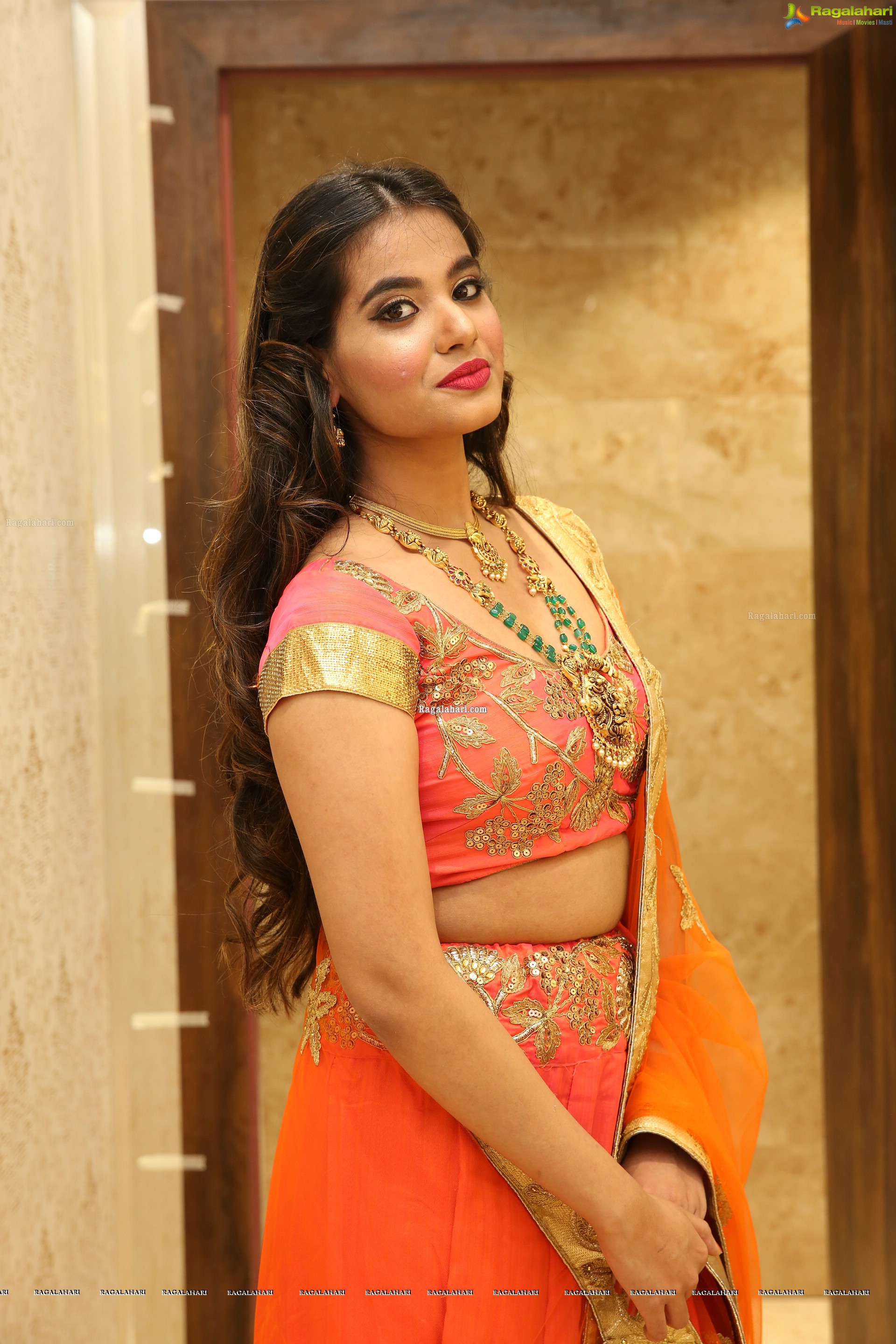 Vaishnavi Rao at Manepally Jewellers Kukatpally Showroom Curtain Raiser - HD Gallery