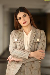 Zarine Khan Latest Photoshoot