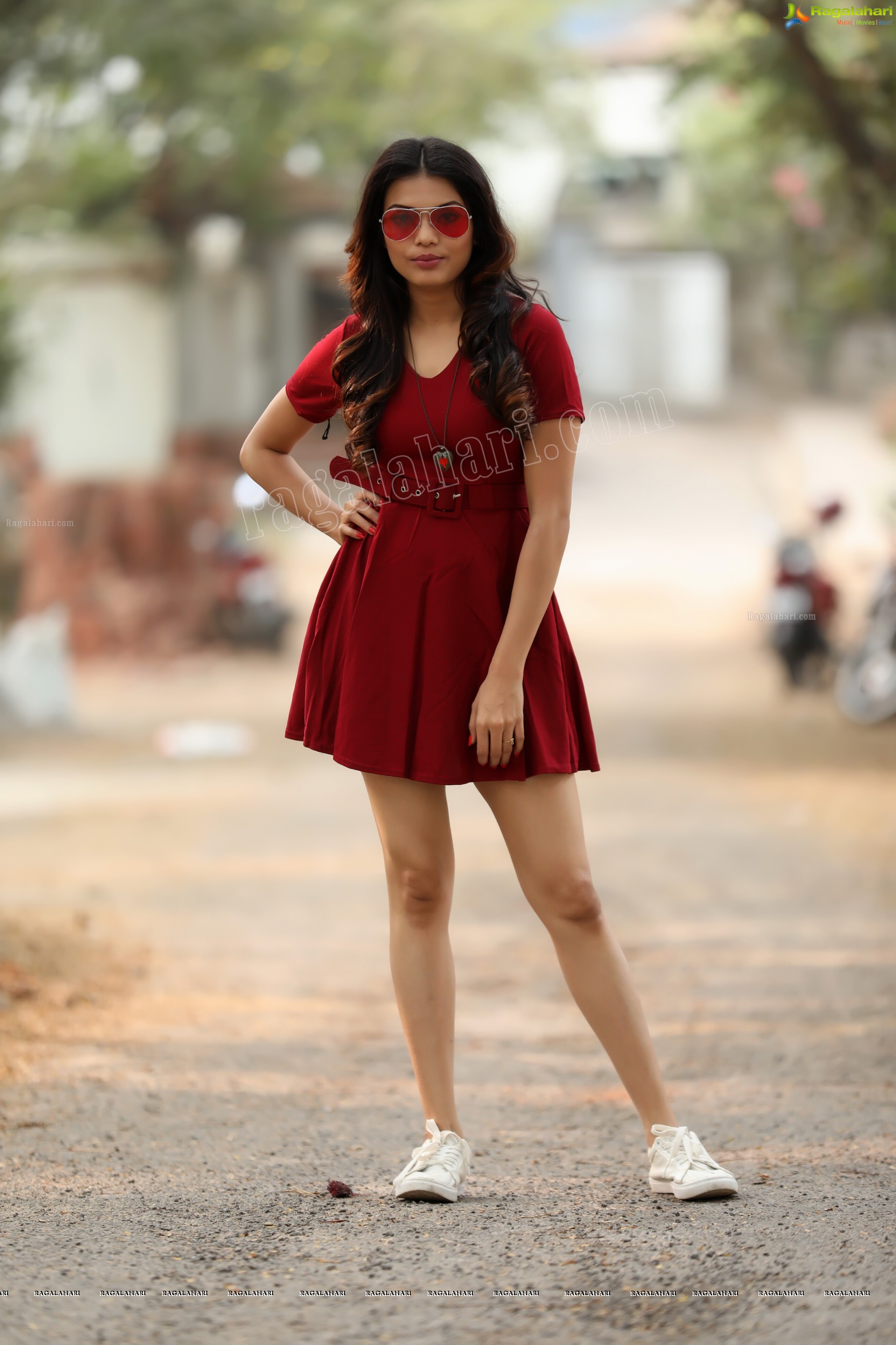 Sahithi Jadi (Exclusive Photo Shoot) (High Definition Photos)