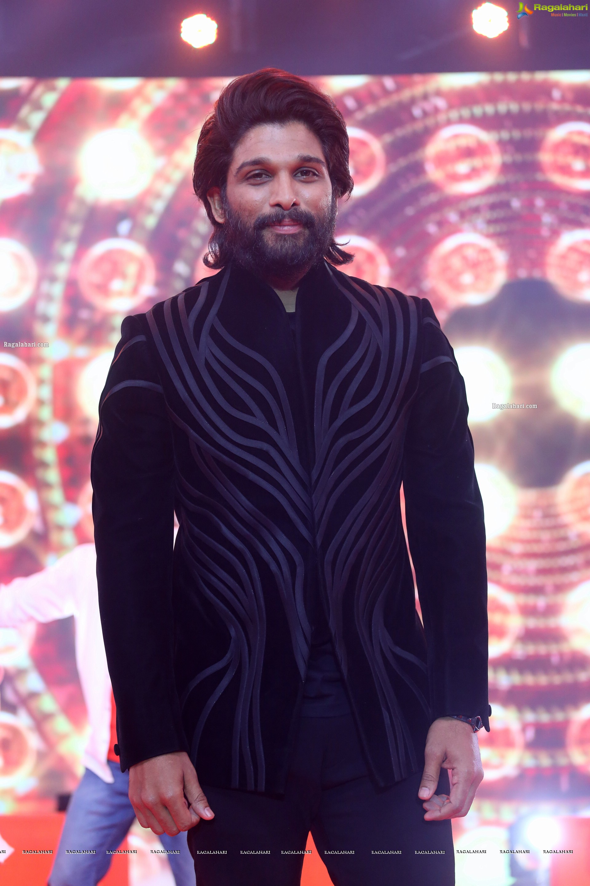 Allu Arjun at Aha Event An Evening with A Galaxy of Stars, HD Gallery