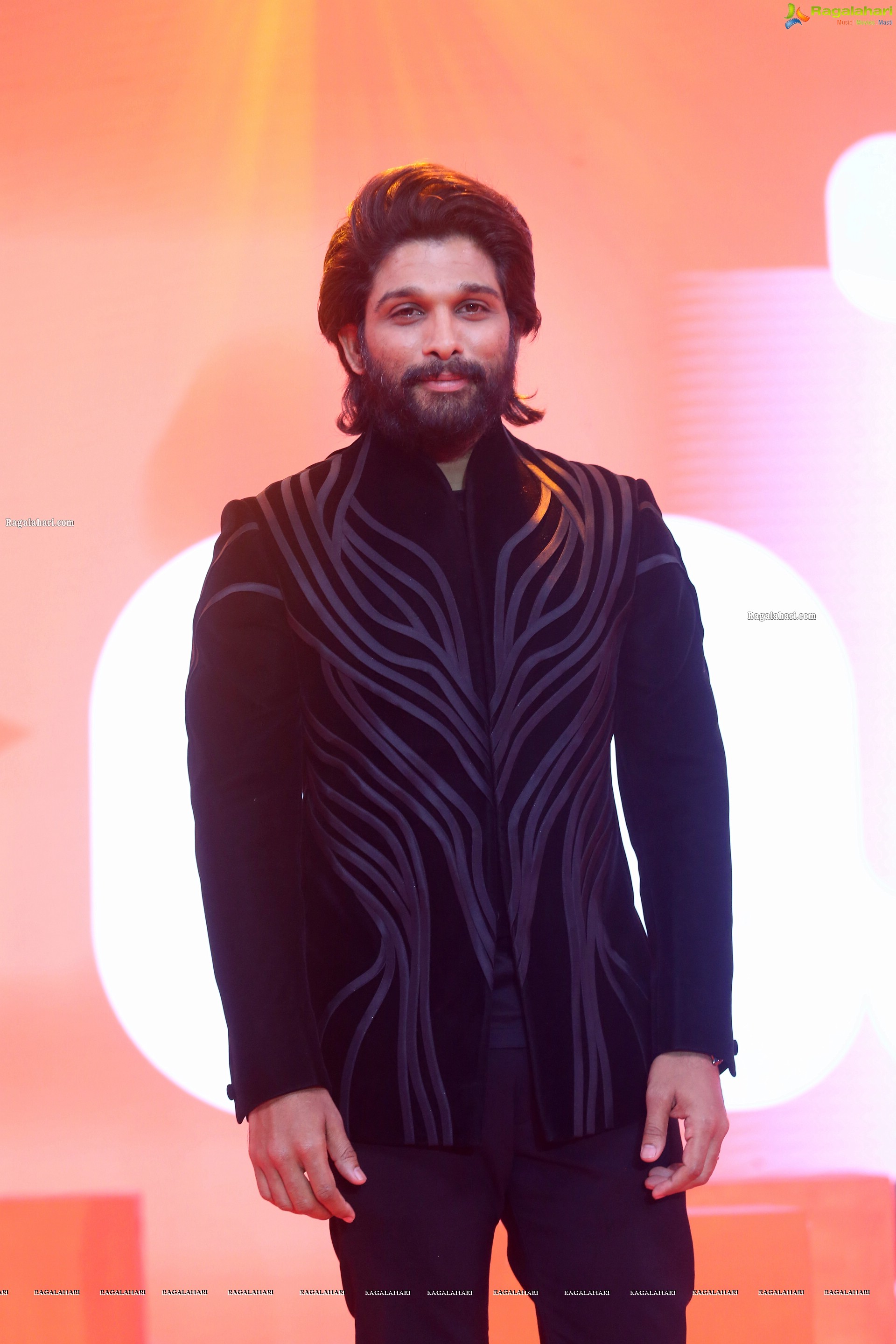 Allu Arjun at Aha Event An Evening with A Galaxy of Stars, HD Gallery