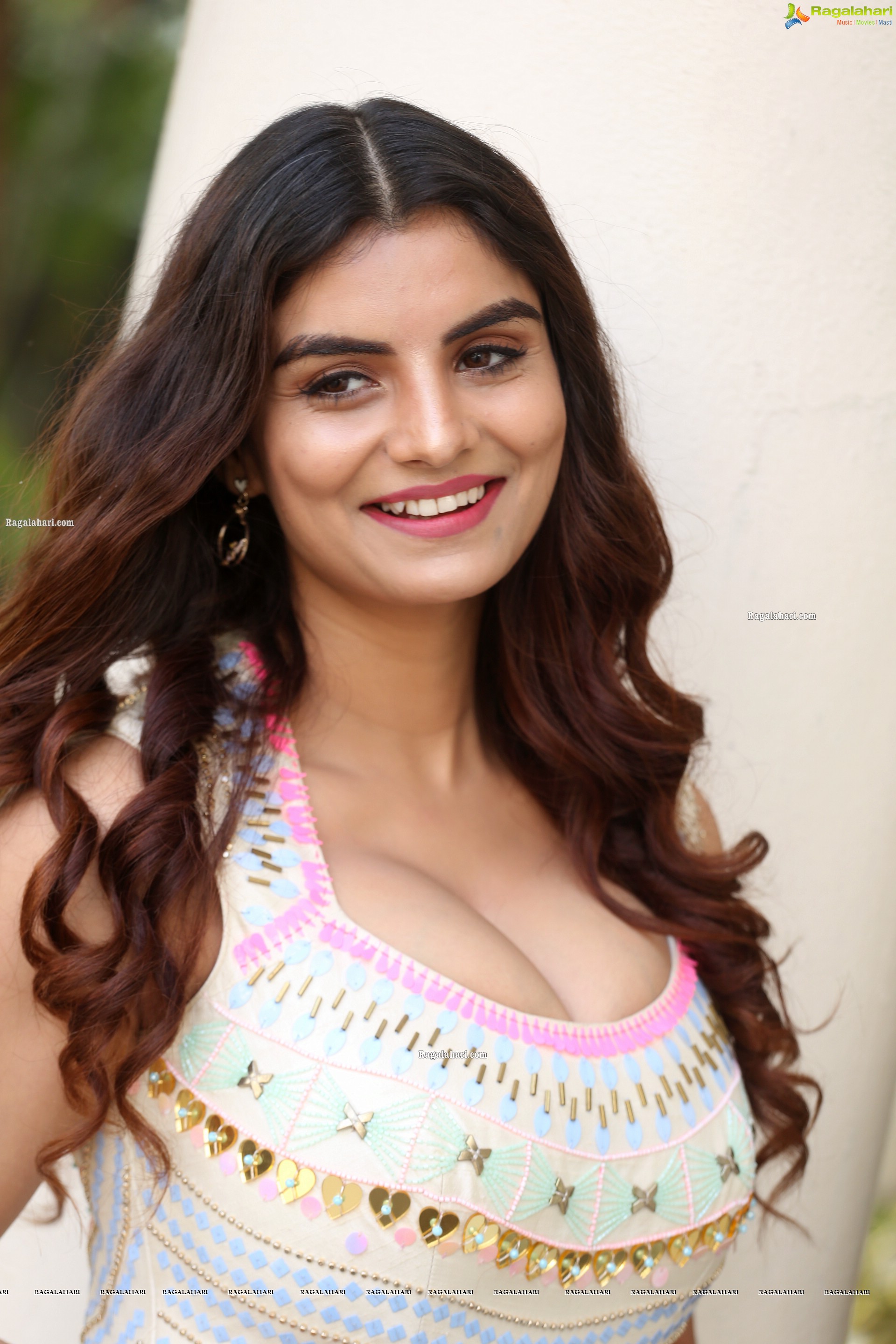 Anveshi Jain at Commitment Movie Trailer Launch, HD Movie Gallery