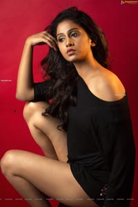 Dakkshi Guttikonda Latest Photoshoot Images