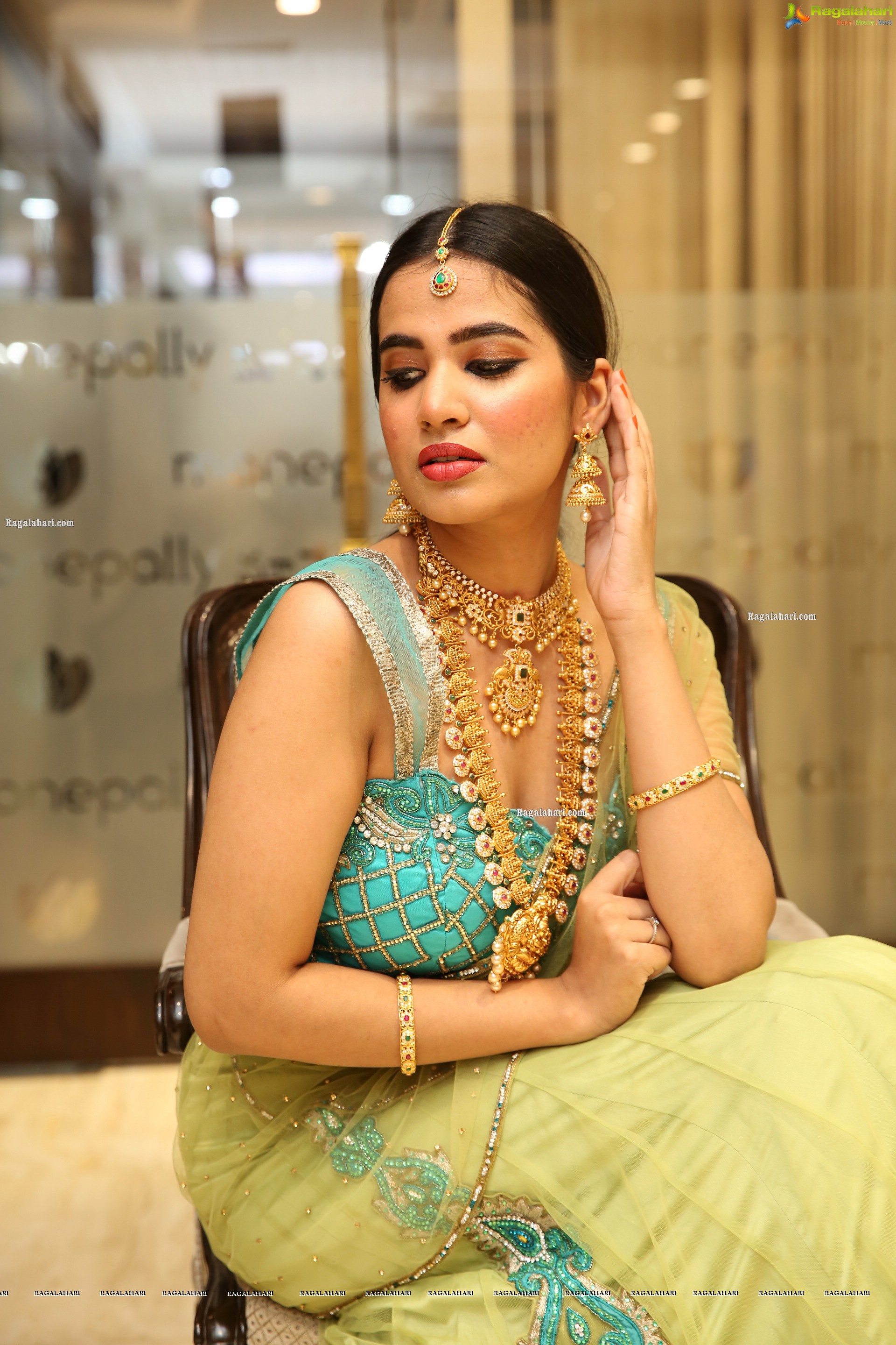 Jahnavi Rao at Manepally Jewellers Dhanteras Collection Launch, HD Gallery