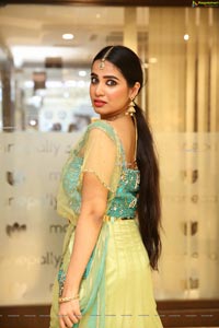 Jahnavi Rao at Manepally Jewellers Dhanteras Collection