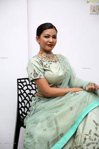 Kavita Mahatho at KothariJewelry.com Jewellery Exhibition