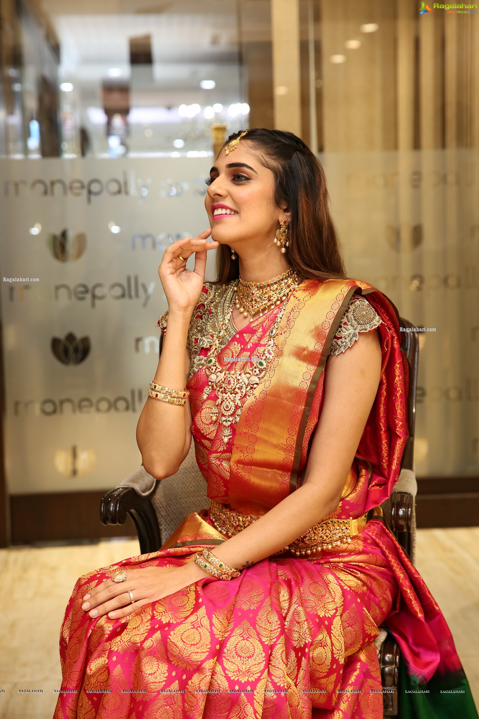 Kritya Sudha Showcases A Design at Manepally Jewellers Dhanteras Festive Collection, HD Gallery