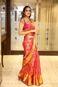 Kritya Sudha at Manepally Jewellers Dhanteras Collection