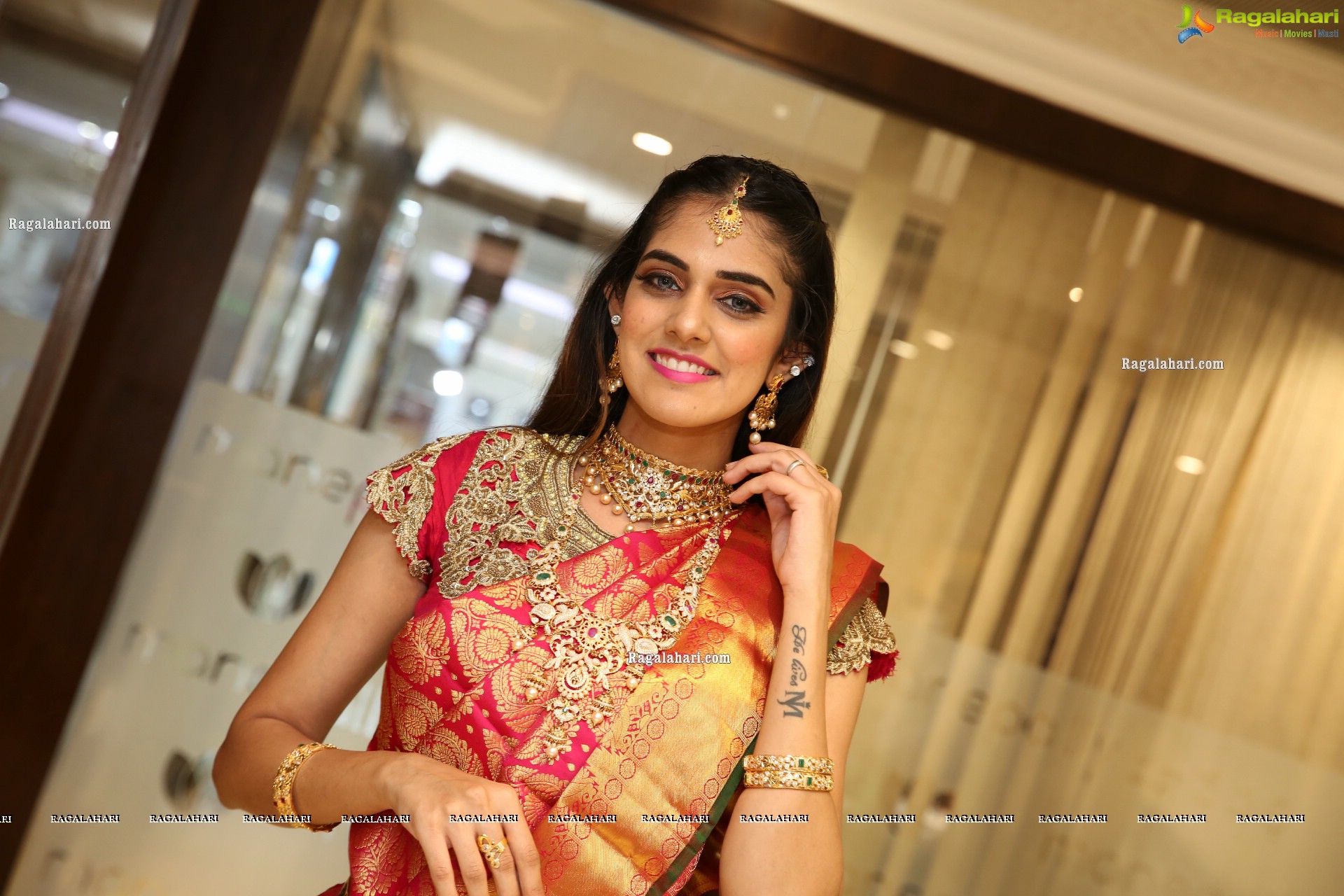 Kritya Sudha Showcases A Design at Manepally Jewellers Dhanteras Festive Collection, HD Gallery