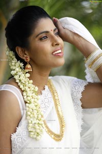 Manisha Pillai Latest Photoshoot Images