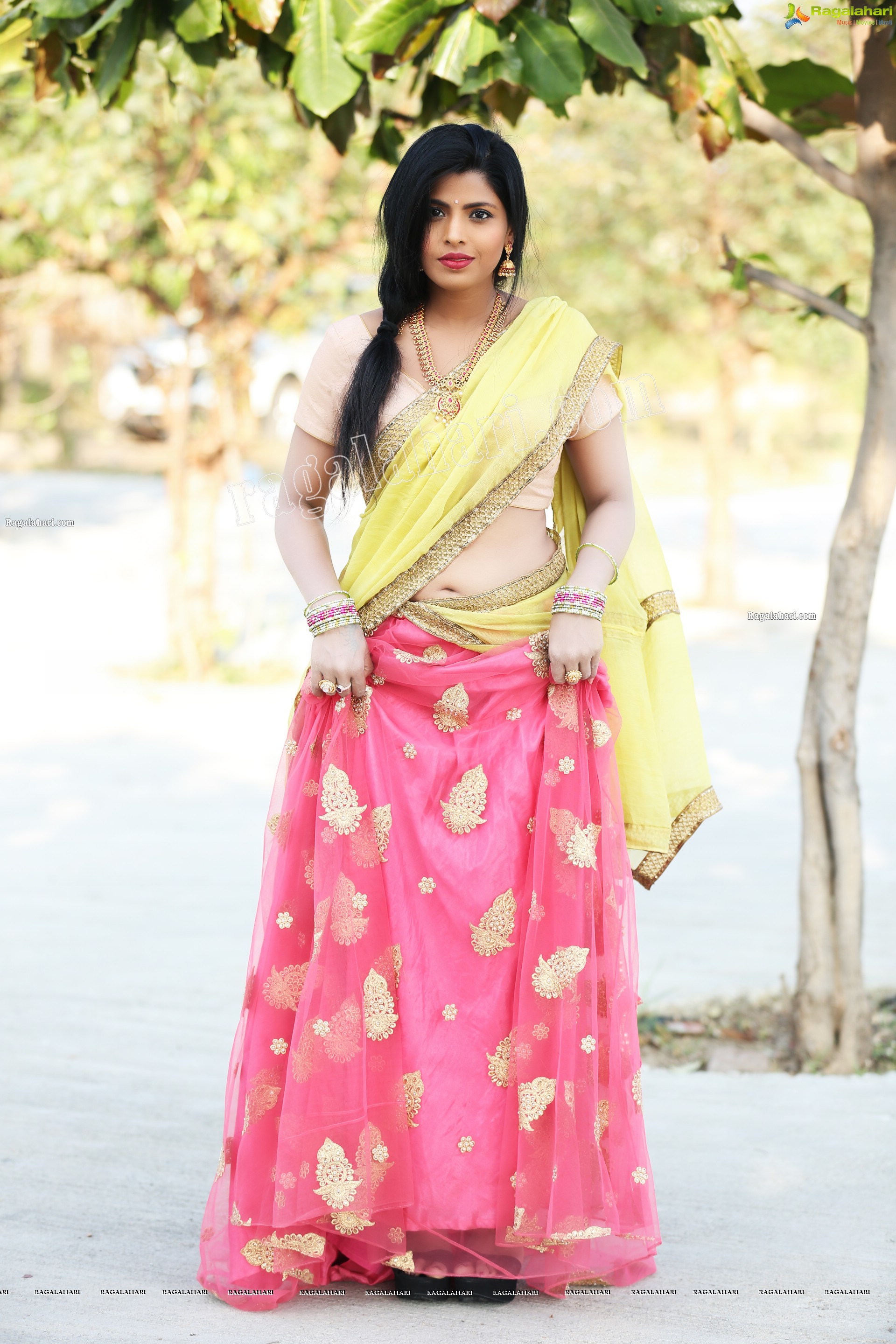 Manisha Pillai Latest Photoshoot Images - HD Gallery