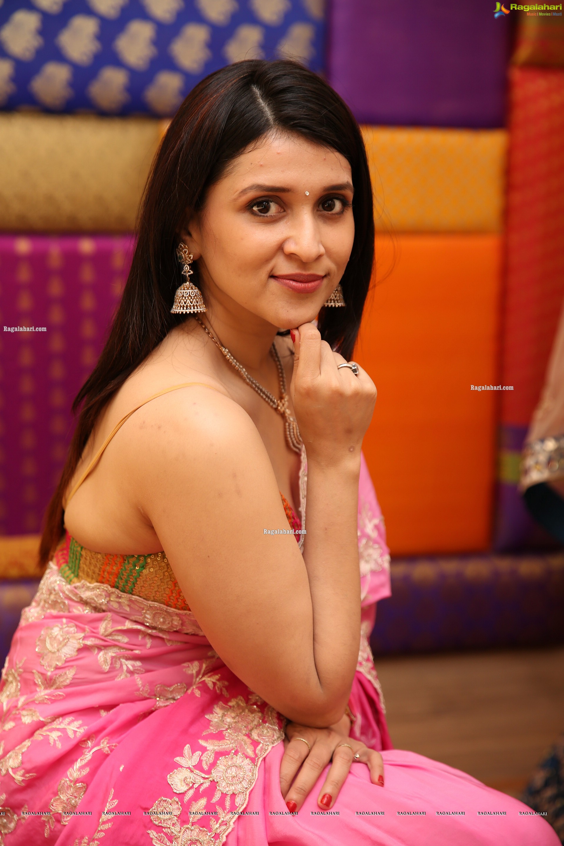 Mannara Chopra at Sri Krishna Silks Special Wedding Collection Launch, HD Gallery