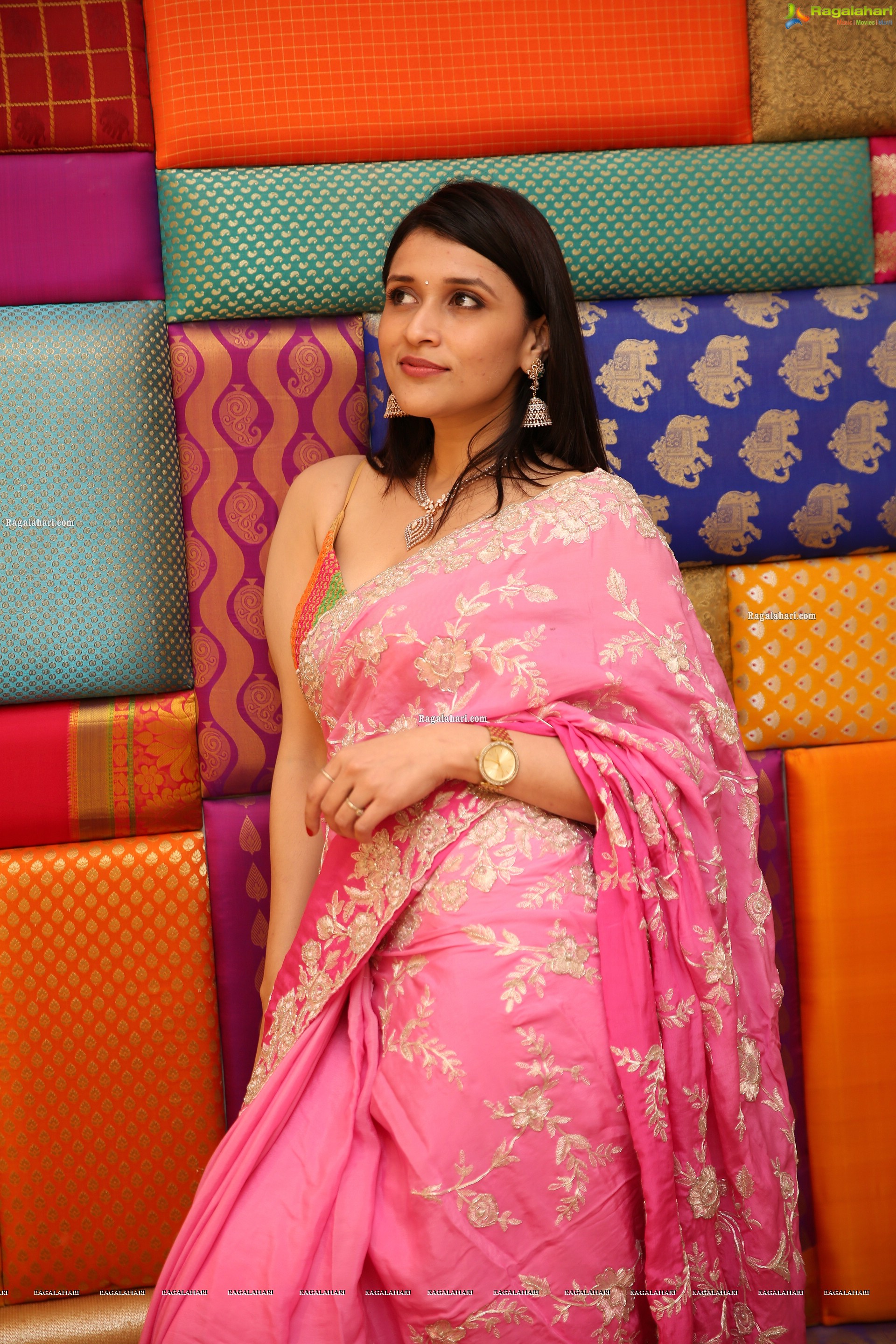 Mannara Chopra at Sri Krishna Silks Special Wedding Collection Launch, HD Gallery