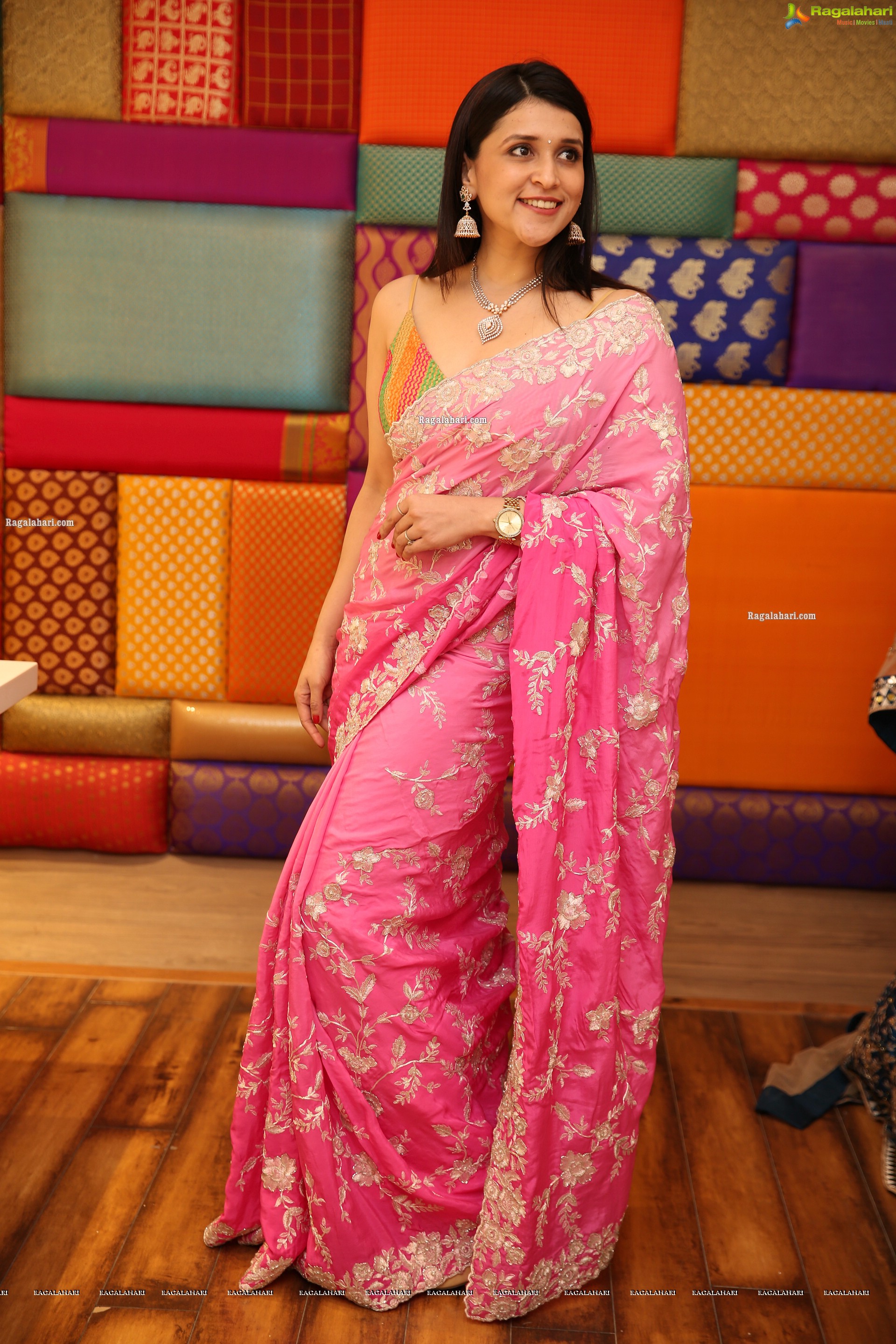 Mannara Chopra at Sri Krishna Silks Special Wedding Collection Launch, HD Gallery