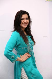 Mannara Chopra at Sutraa Grand Curtain Raiser