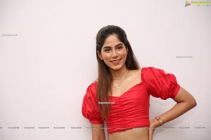 Nikita Tanwani at Sutraa Grand Curtain Raiser