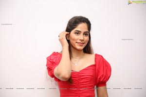 Nikita Tanwani at Sutraa Grand Curtain Raiser