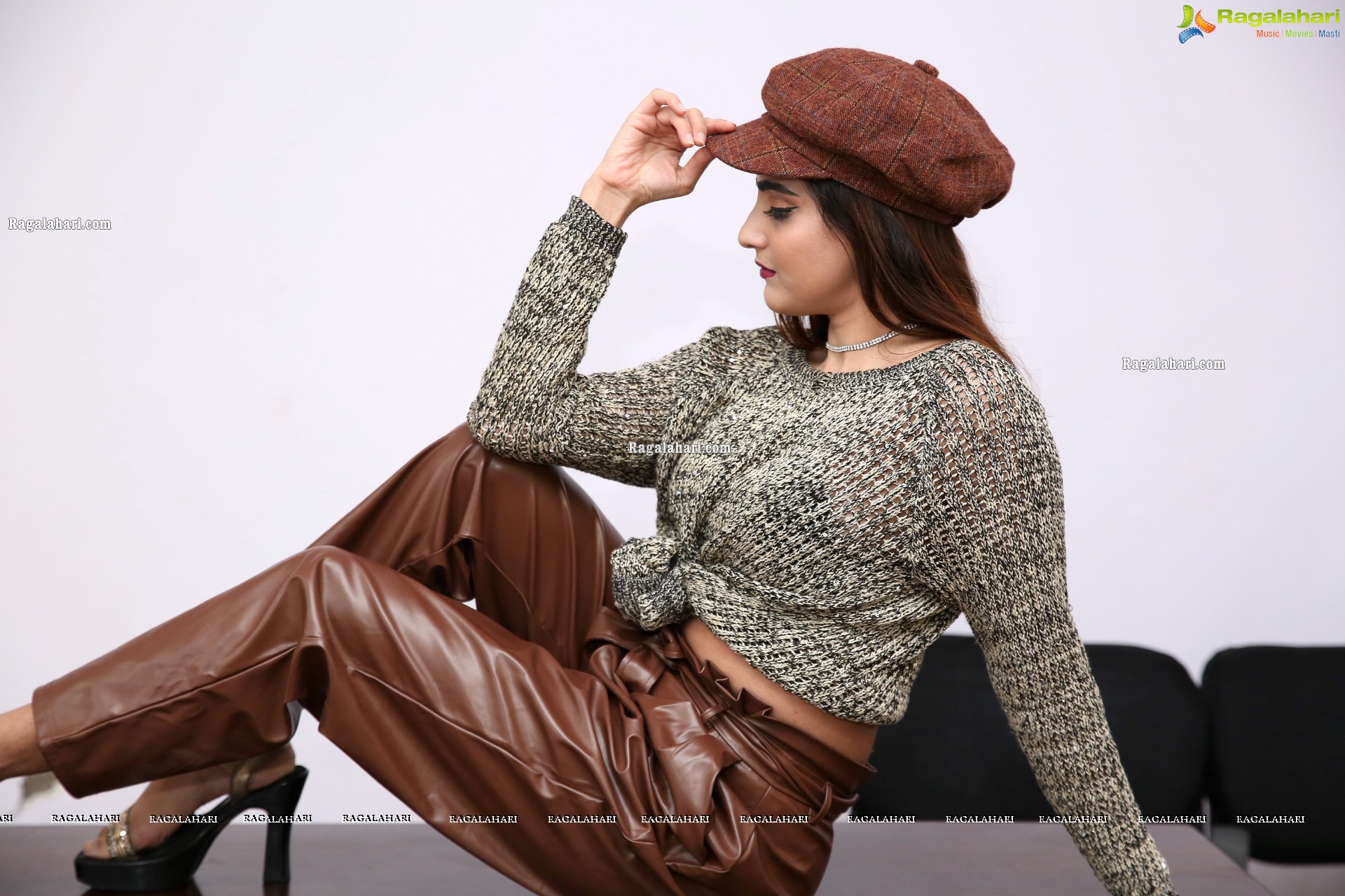 Pooja Thakur at Hi-Life Fashion Show & Grand Curtain Raiser, HD Gallery