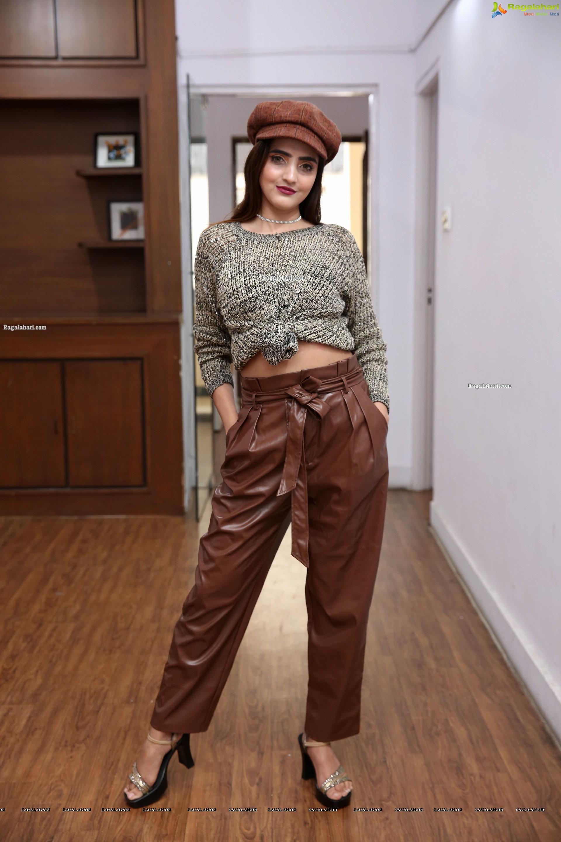 Pooja Thakur at Hi-Life Fashion Show & Grand Curtain Raiser, HD Gallery