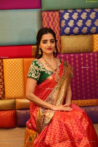 Pooja Thakur at Sri Krishna Silks Special Wedding Collection