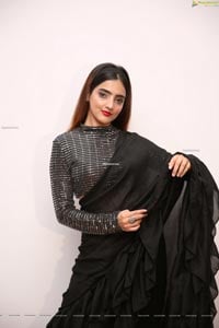 Pooja Thakur at Sutraa Grand Curtain Raiser