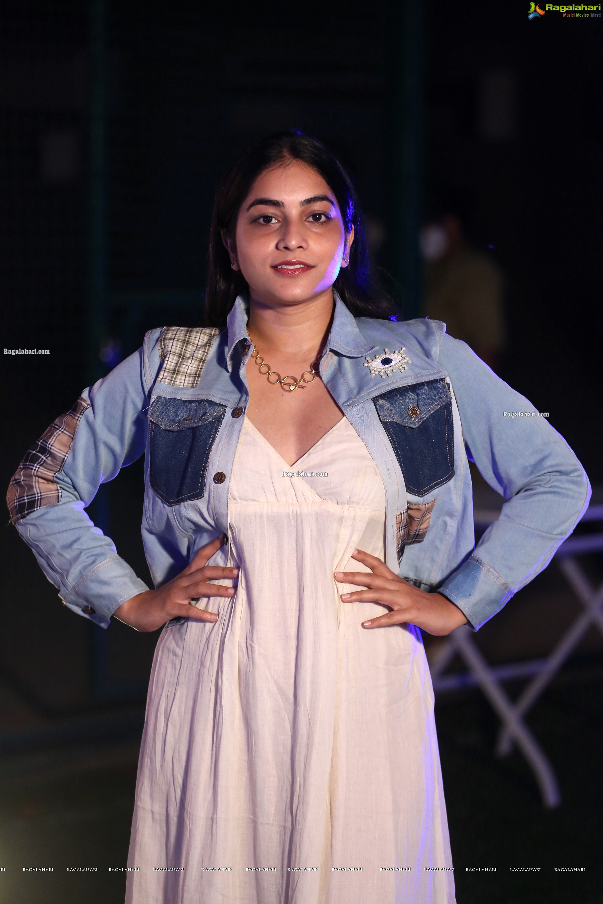 Punarnavi Bhupalam Latest Photoshoot Images, HD Photo Gallery