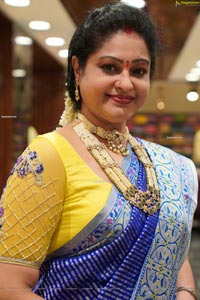 Raasi at Brand Mandir