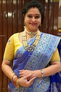 Raasi at Brand Mandir