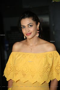 Salony Luthra at Maa Vintha Gaadha Vinuma Event