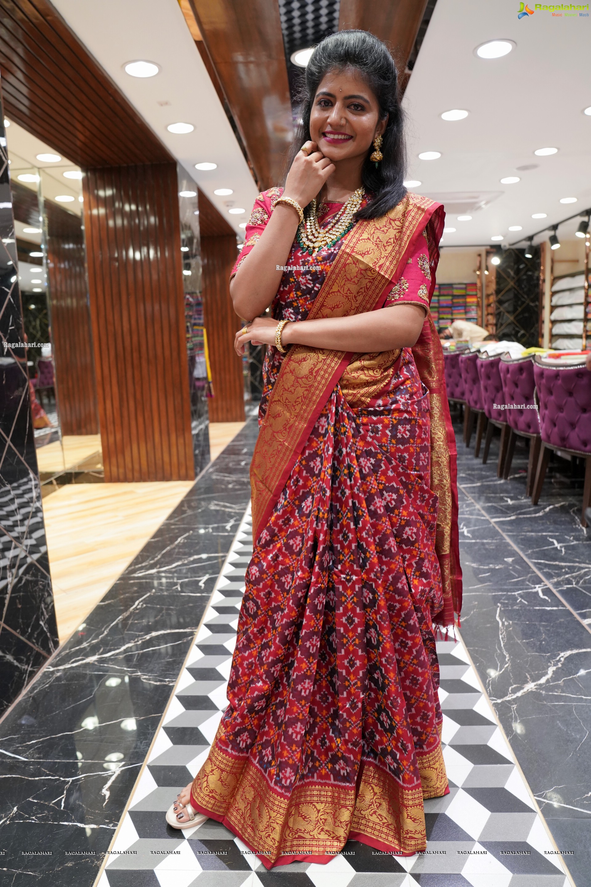 Shiva Jyothi Showcases a Collection at Brand Mandir, HD Gallery