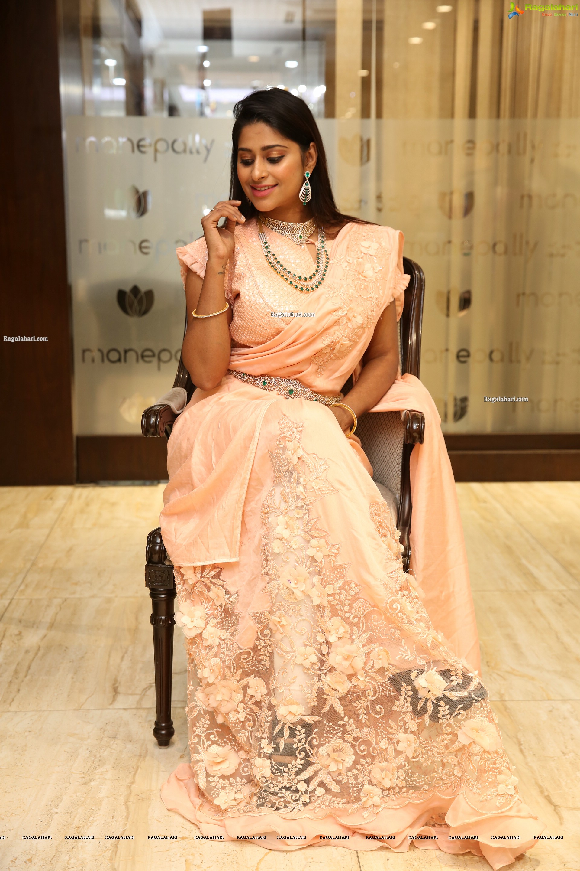 Shravani Varma Showcases A Design at Manepally Dhanteras Festive Collection, HD Gallery