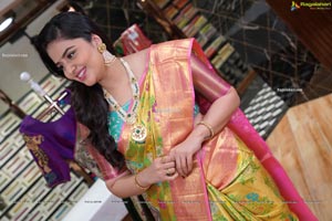 Sreemukhi at Brand Mandir