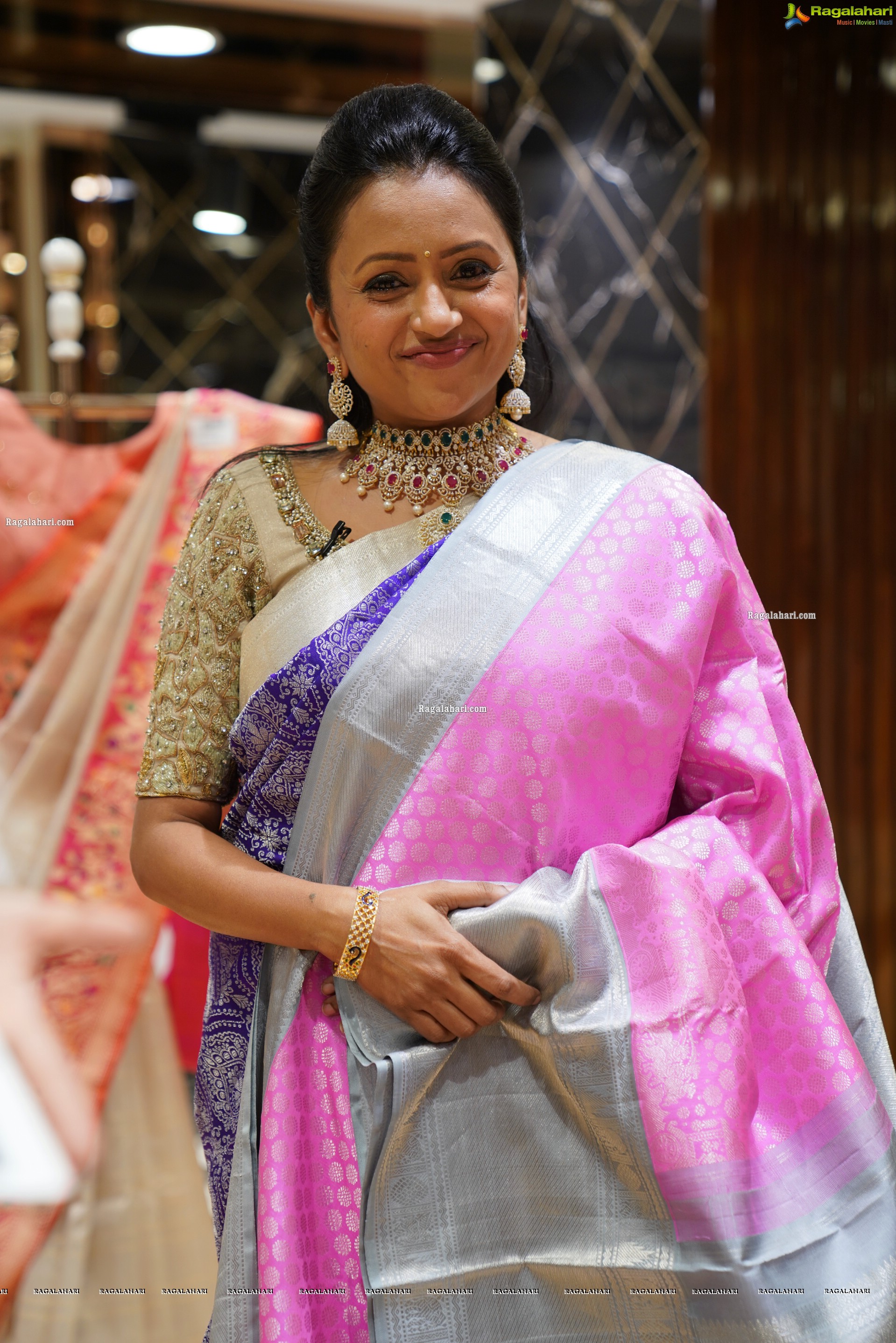 Suma Kanakala Showcases a Collection at Brand Mandir, HD Gallery