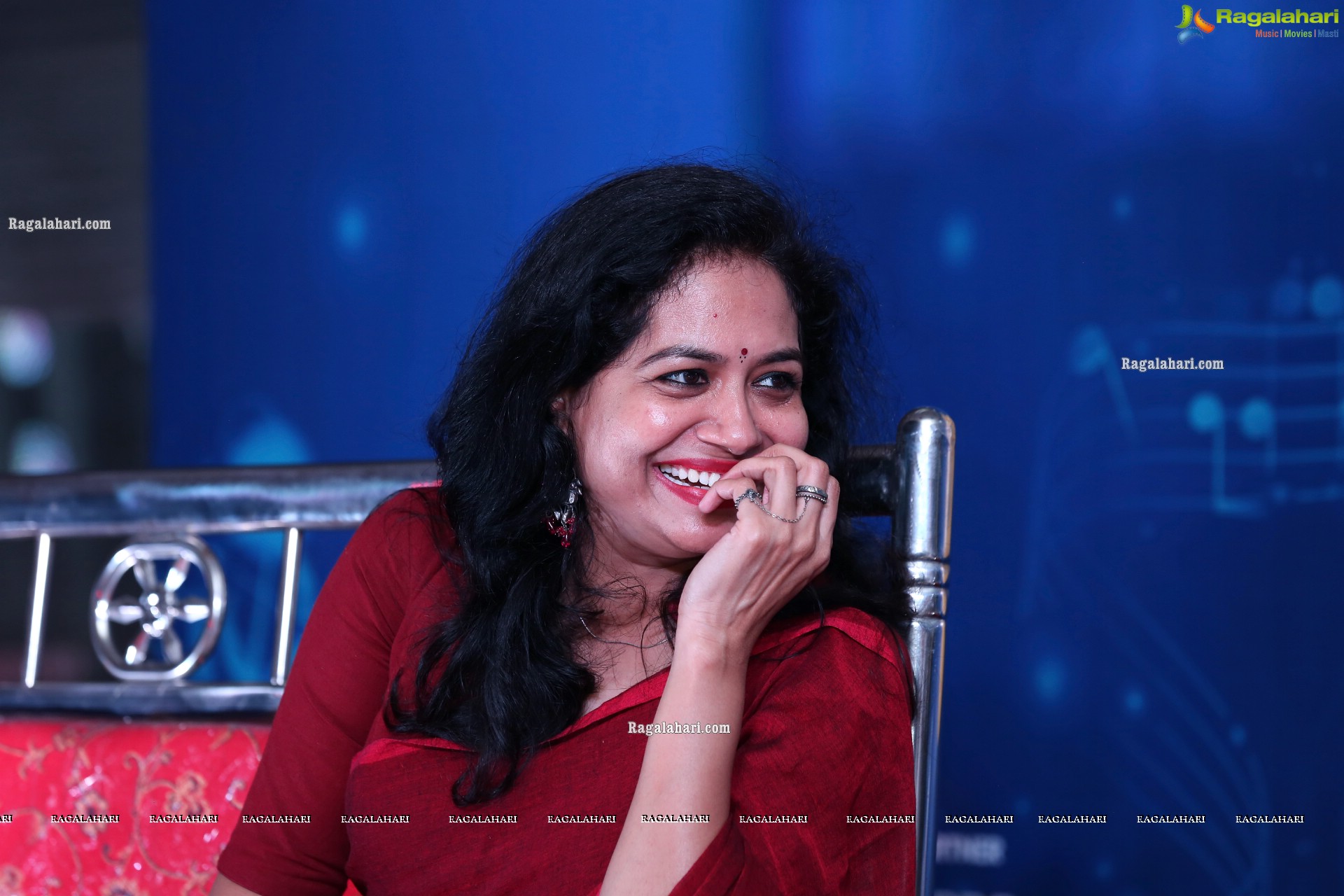 Sunitha at Telugu Digital Idol Season-1 Grand Finale, HD Gallery