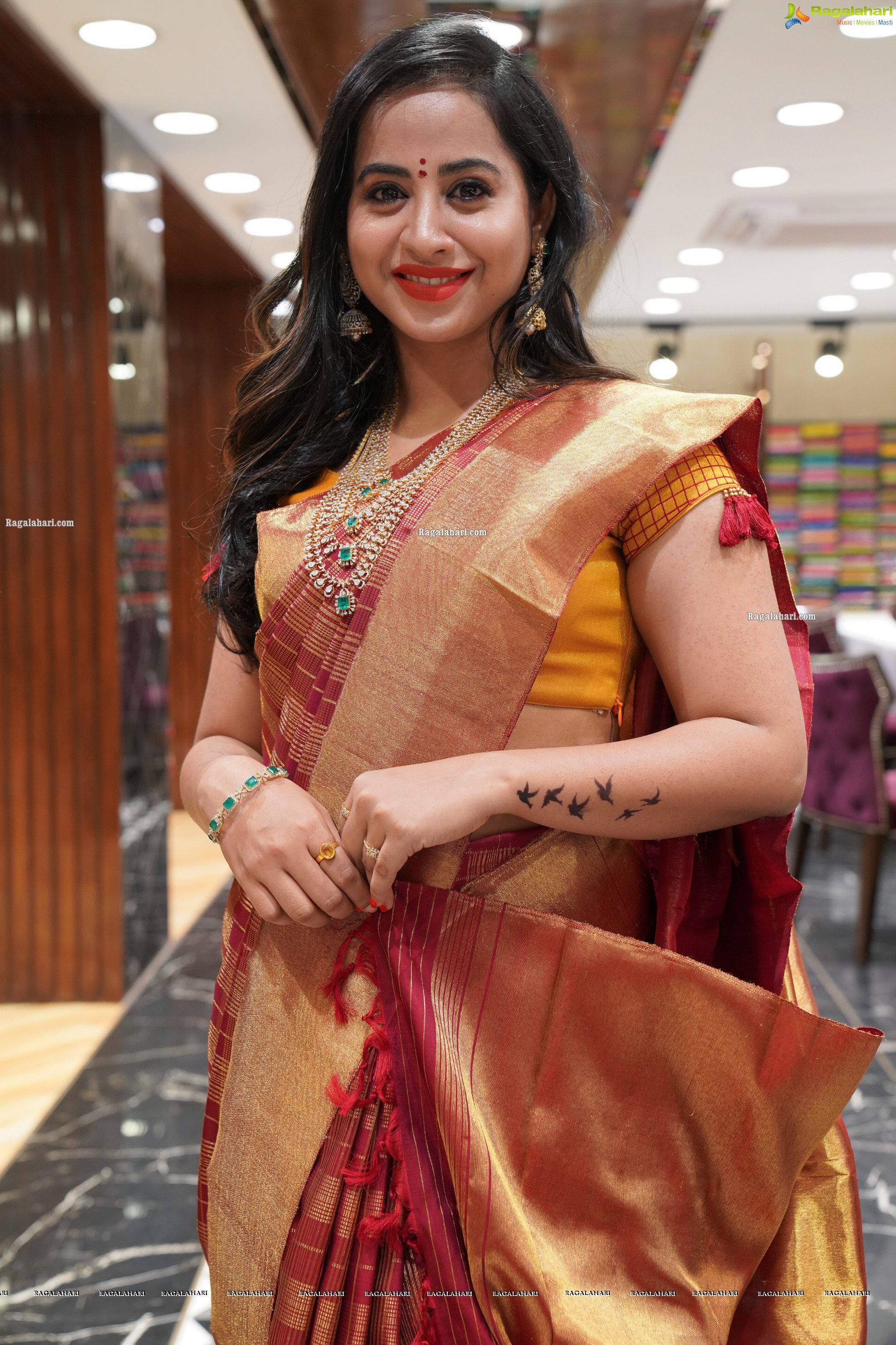 Swathi Deekshith Showcases a Collection at Brand Mandir, HD Gallery