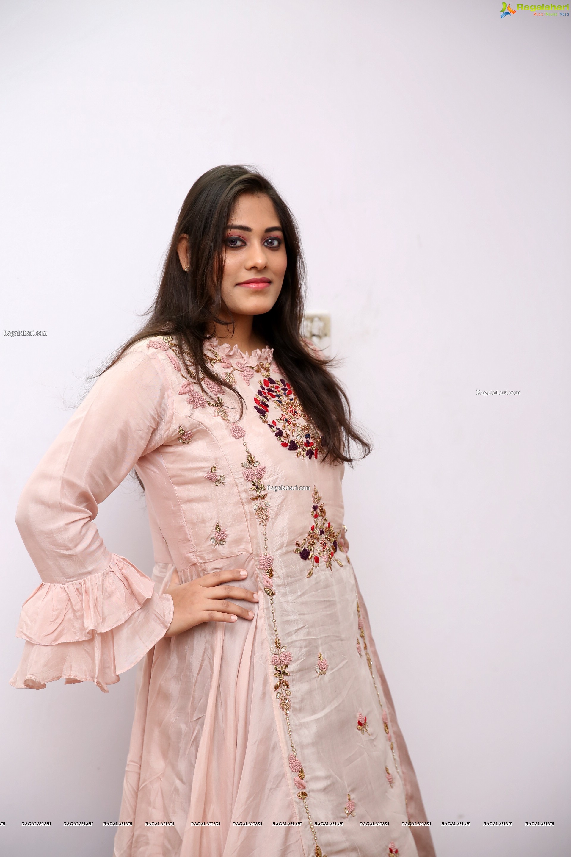 Tazaienath Gulraze at Hi-Life Fashion Show & Grand Curtain Raiser, HD Gallery