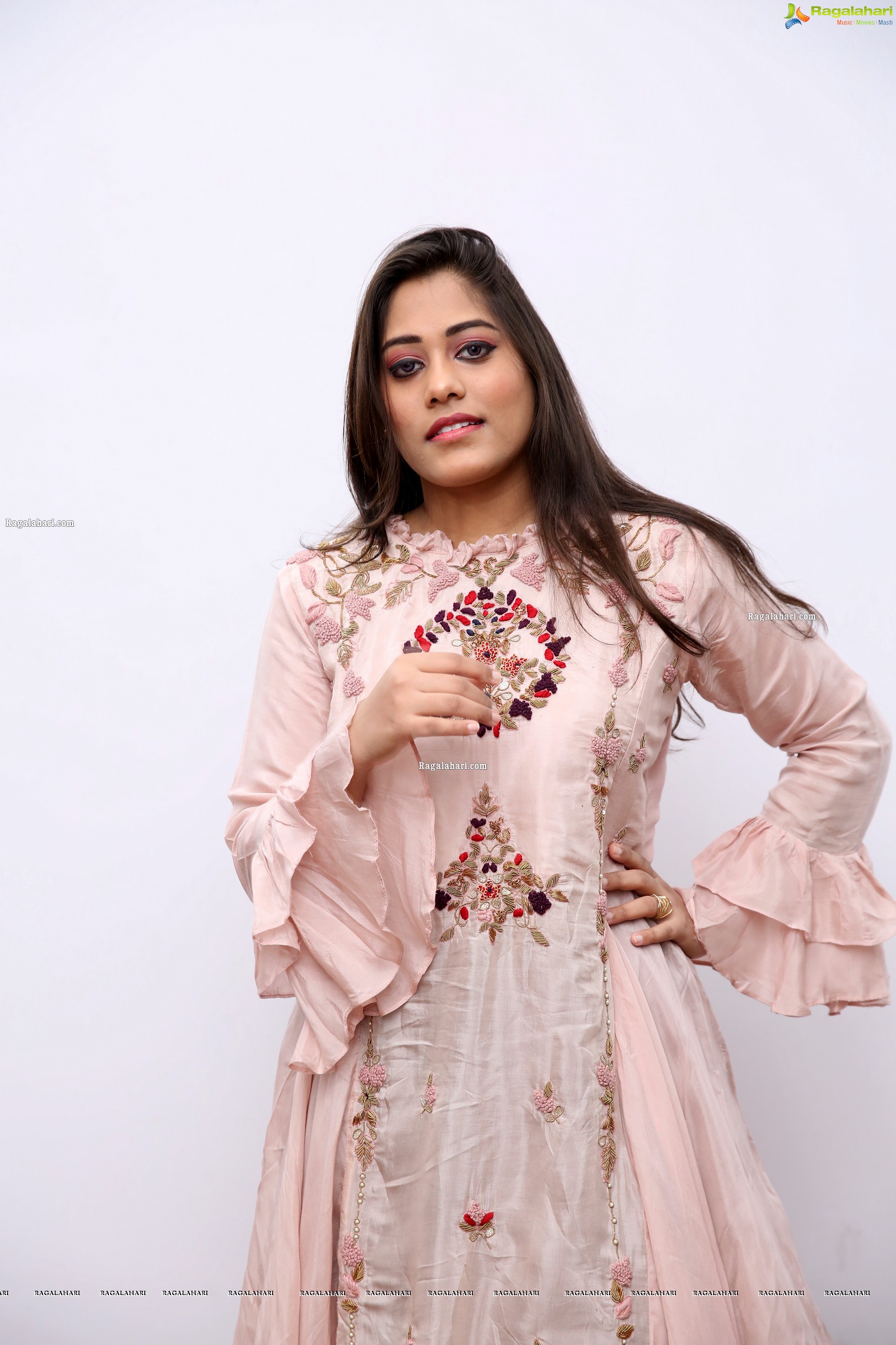 Tazaienath Gulraze at Hi-Life Fashion Show & Grand Curtain Raiser, HD Gallery