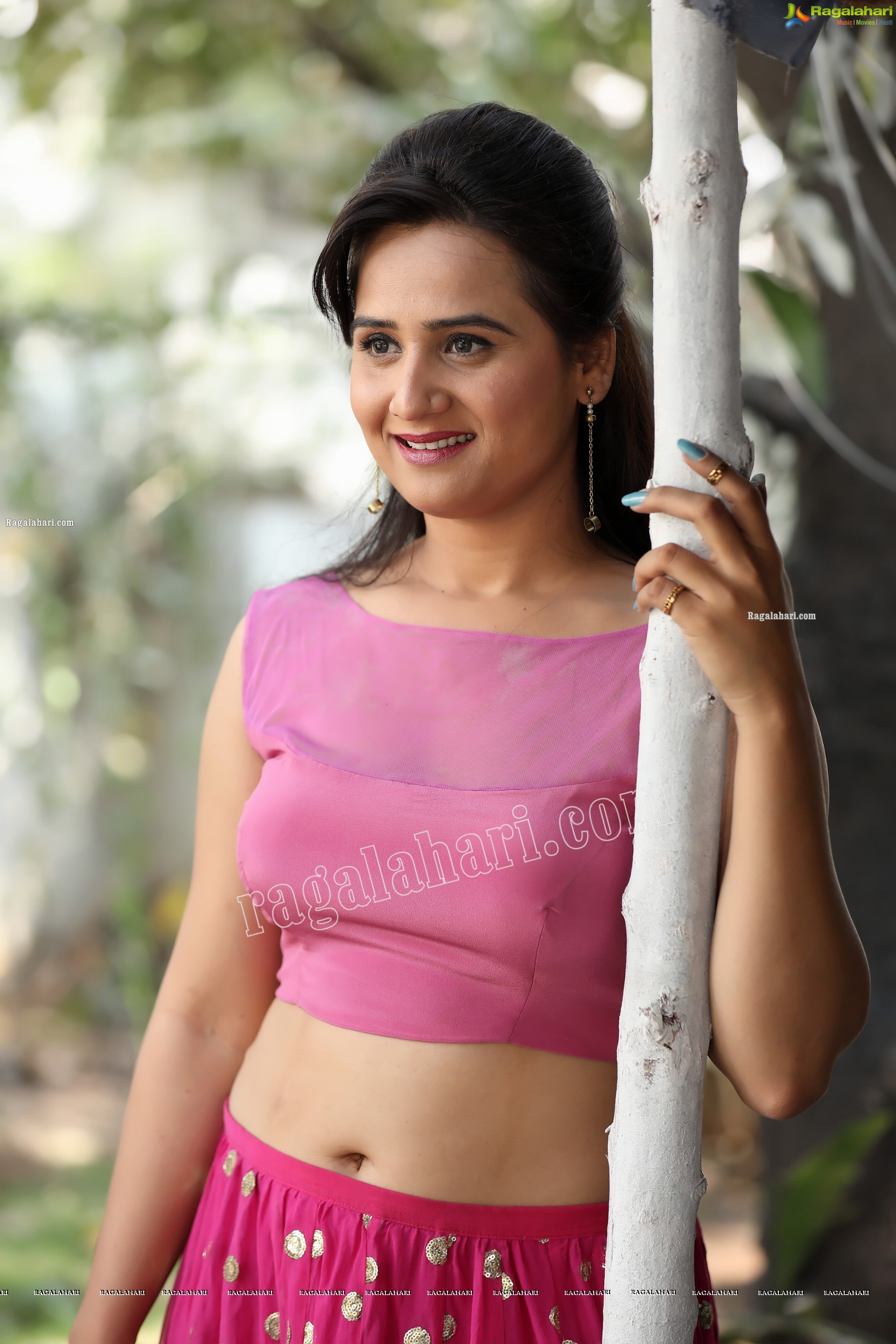 Preyasi Jiggar in Pink Short Lehenga, Exclusive Photo Shoot