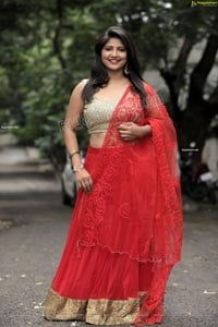 Shabeena Shaik in Red Embellished Lehenga