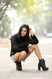 Tueeshaa in Black Turtle Neck T-Shirt and Denim Shorts