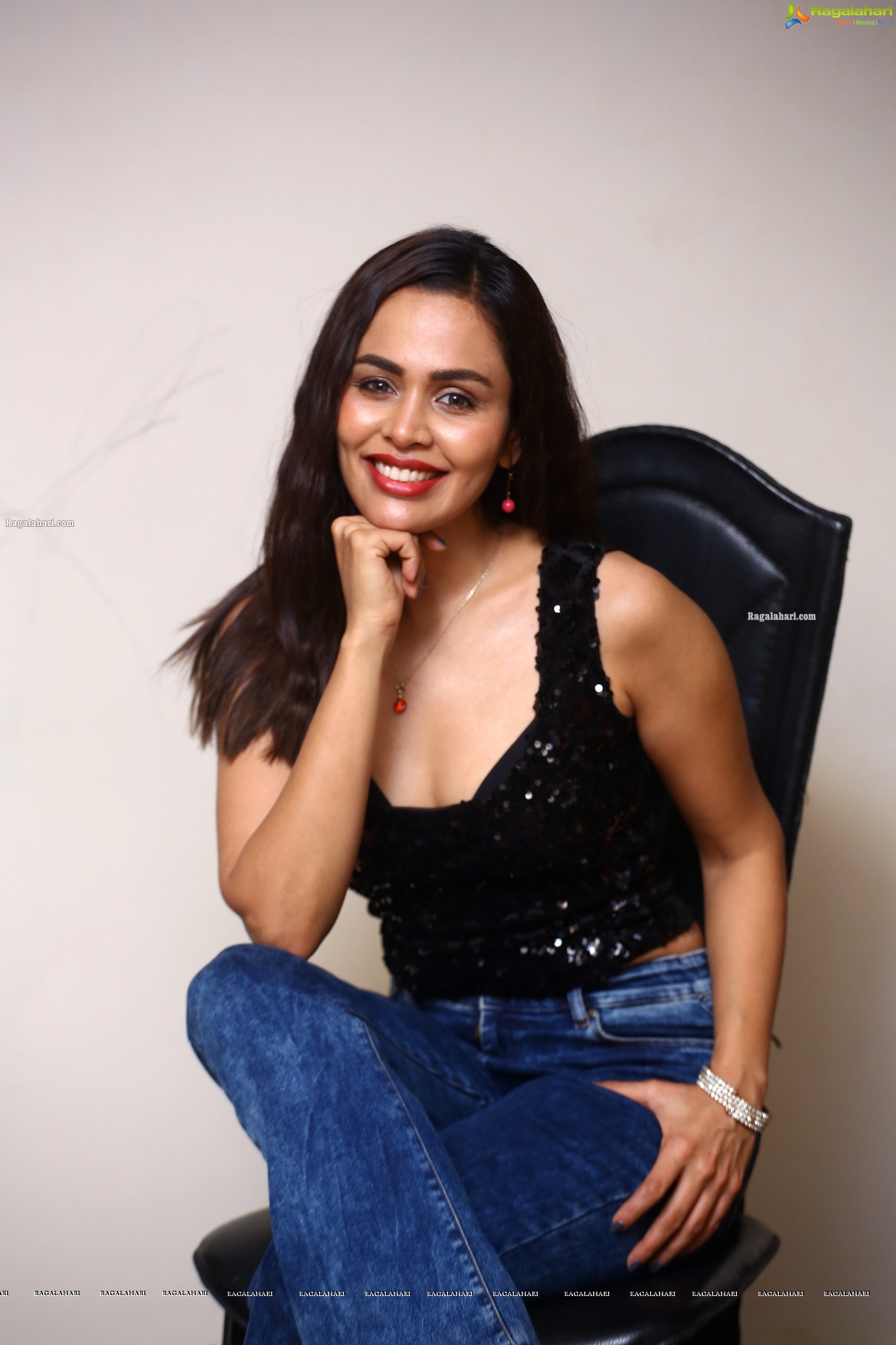 Ashmita Bakshi at Ravana Lanka Movie Interview, HD Photo Gallery