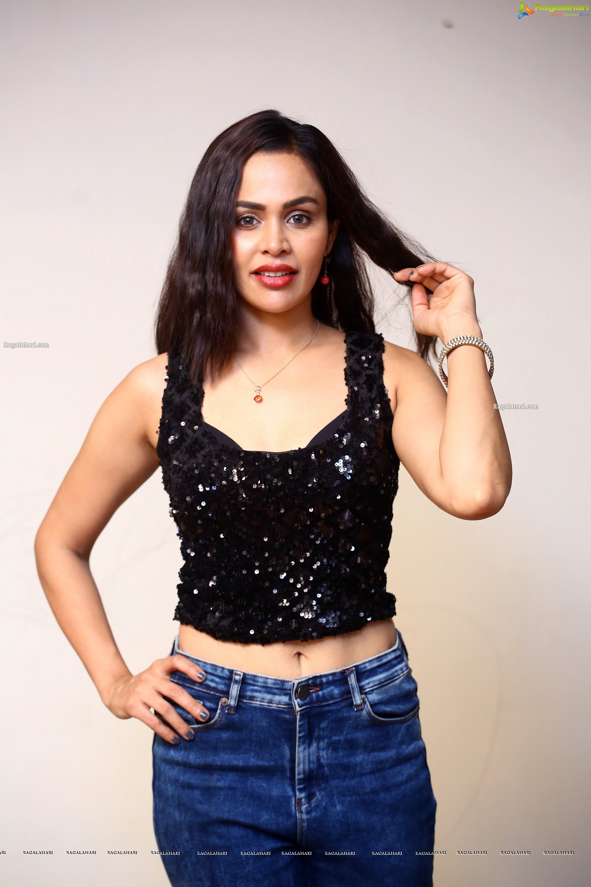 Ashmita Bakshi at Ravana Lanka Movie Interview, HD Photo Gallery