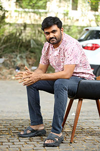 Director Maruthi at Manchi Rojulochaie Movie Interview