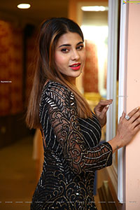 Hamida at Santosham-Suman TV South Awards Curtain Raiser