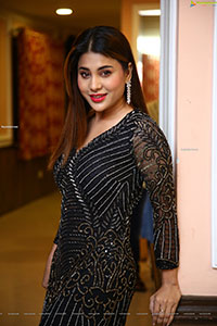 Hamida at Santosham-Suman TV South Awards Curtain Raiser