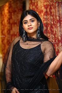 Hebah Patel at Santosham-Suman TV Awards 2021 Curtain Raiser