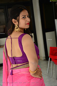 Inaya Sultana at Prasanna Bhumi Entertainments Movie Opening