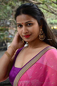 Inaya Sultana at Prasanna Bhumi Entertainments Movie Opening